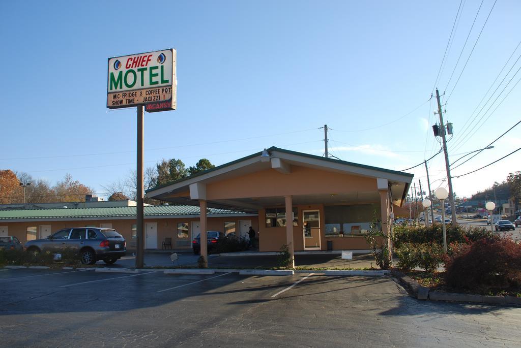 Chief Motel 费耶特维尔 外观 照片